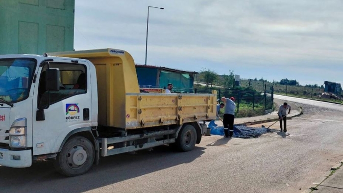 Körfez’in dört bir yanında yol bakım mesaisi